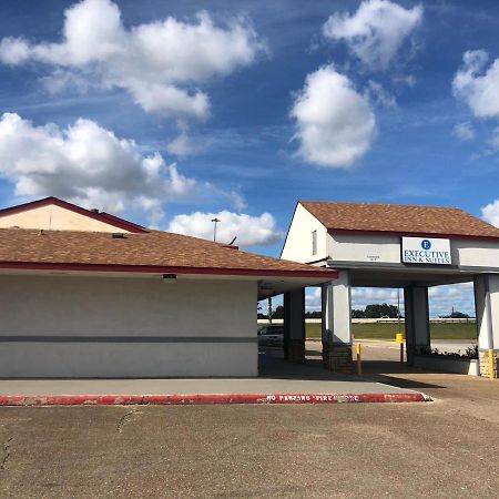 Executive Inn&Suites Beaumont Extérieur photo