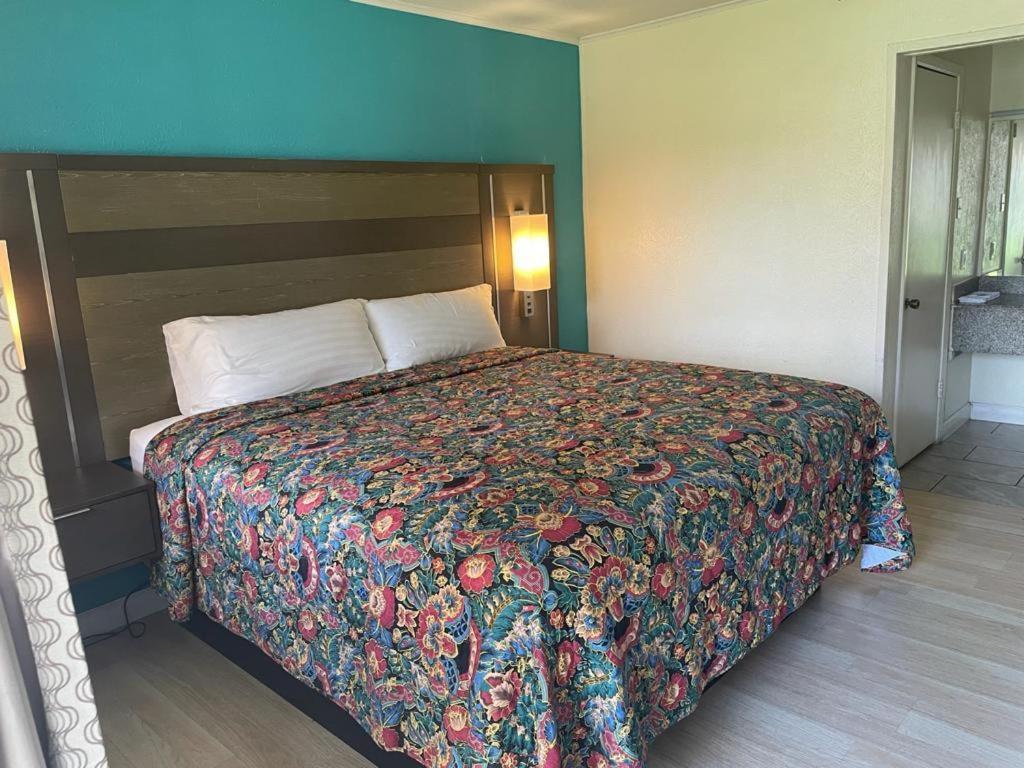 Executive Inn&Suites Beaumont Extérieur photo